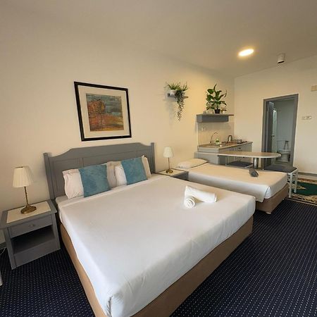 טנג'ונג בונגא 17 Jazz Sweet Beachfront Resort מראה חיצוני תמונה