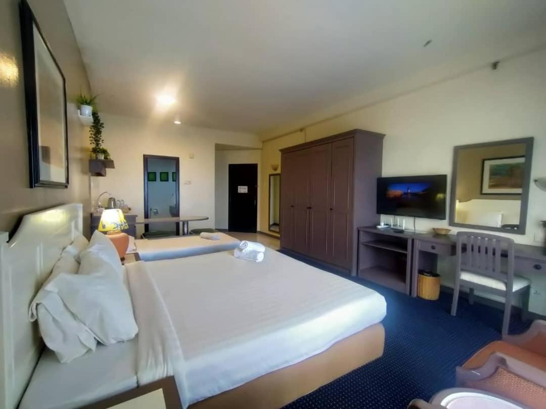 טנג'ונג בונגא 17 Jazz Sweet Beachfront Resort מראה חיצוני תמונה