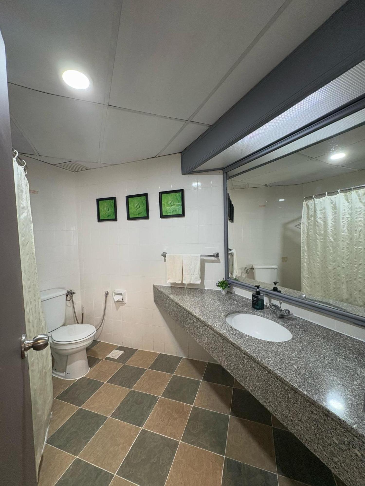 טנג'ונג בונגא 17 Jazz Sweet Beachfront Resort מראה חיצוני תמונה